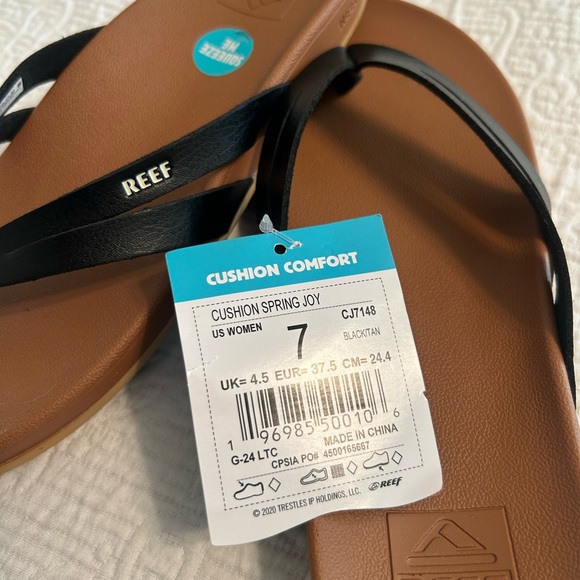 Reef Black Cushion Spring Joy Sandals - Picture 2 of 4